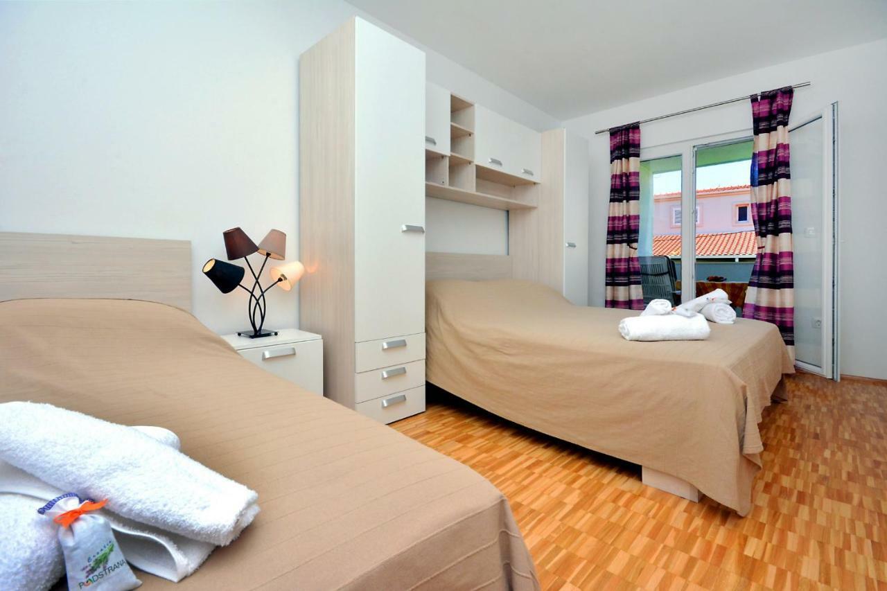 M & M Apartamento Podstrana Exterior foto